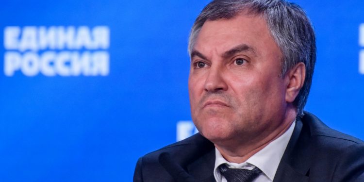 Славка голубые дали - бабы не дали ебнулся окончательно