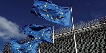 Евросюз выделяет помощь Украине